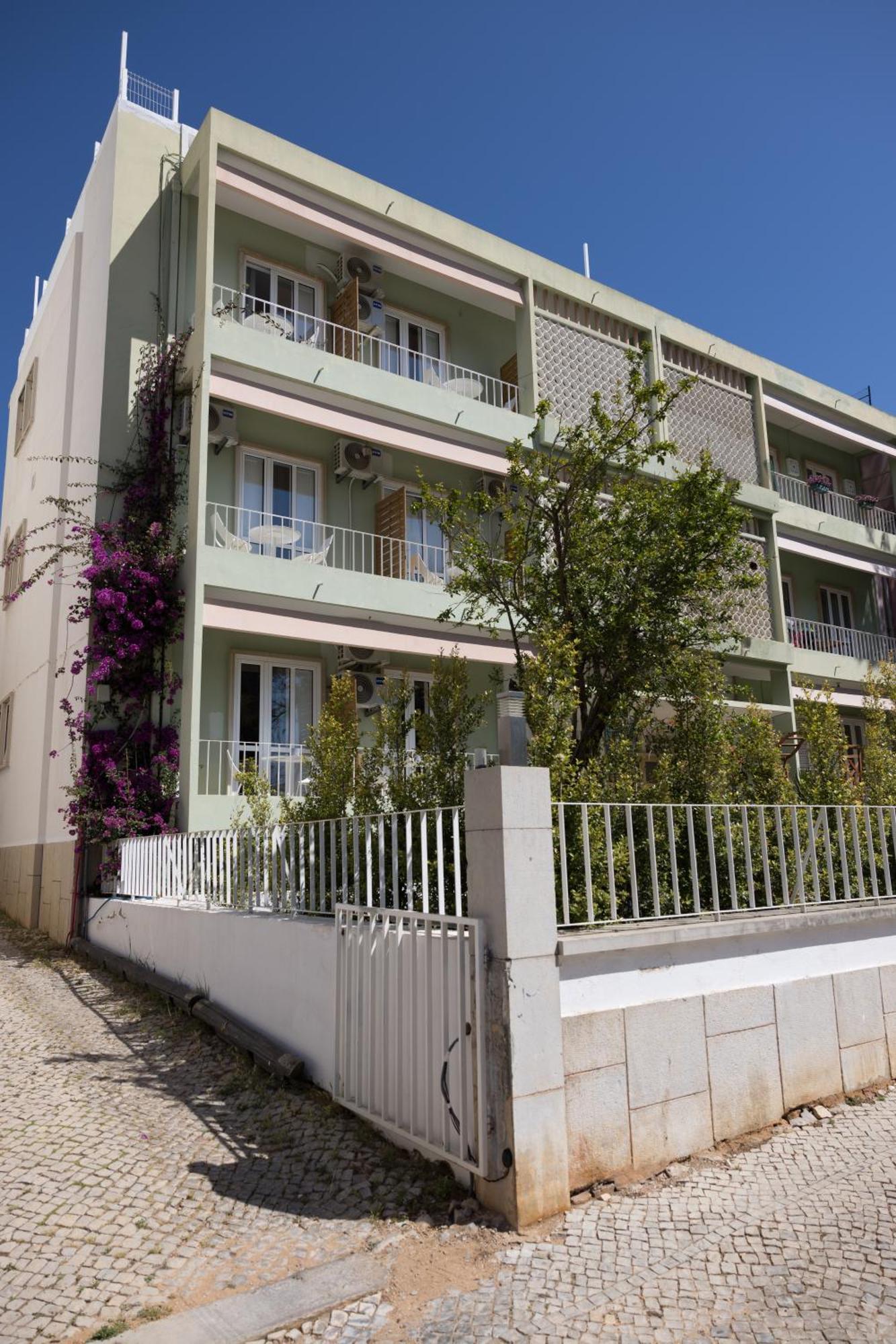 Greenth Avenue Faro Exterior photo